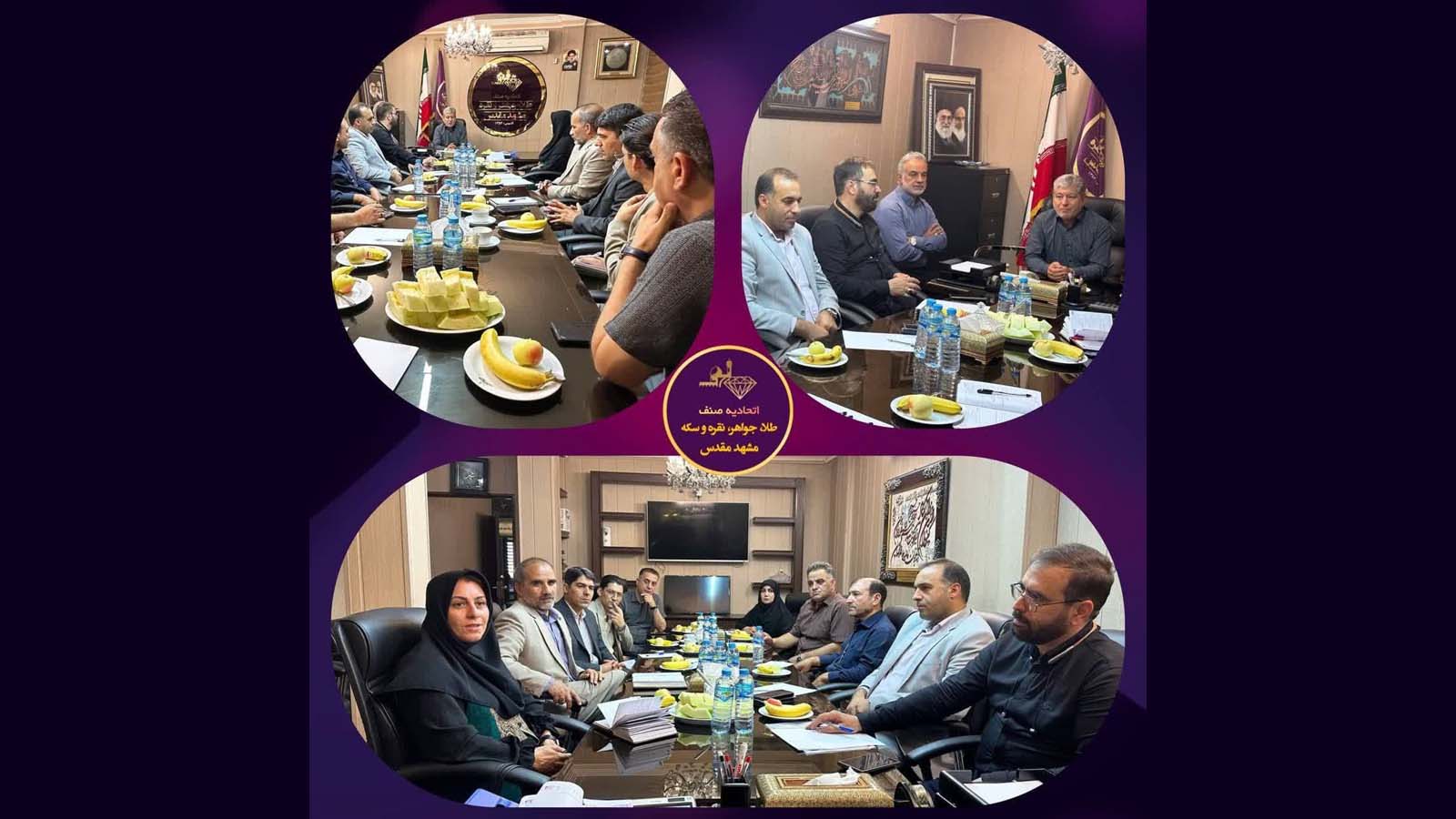 نشست مشترک باجناب آقای حسین زاده رئیس اداره آموزش متوسطه فنی وحرفه ای وکاردانش،آموزش‌وپرورش‌استان